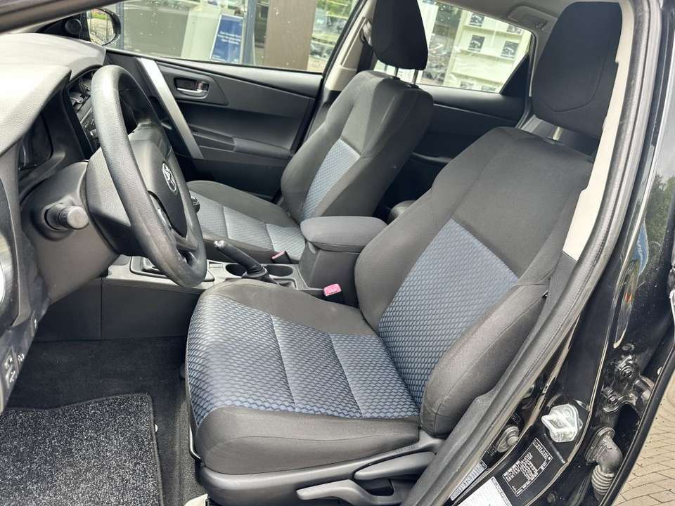 Toyota Auris - Imagem 11