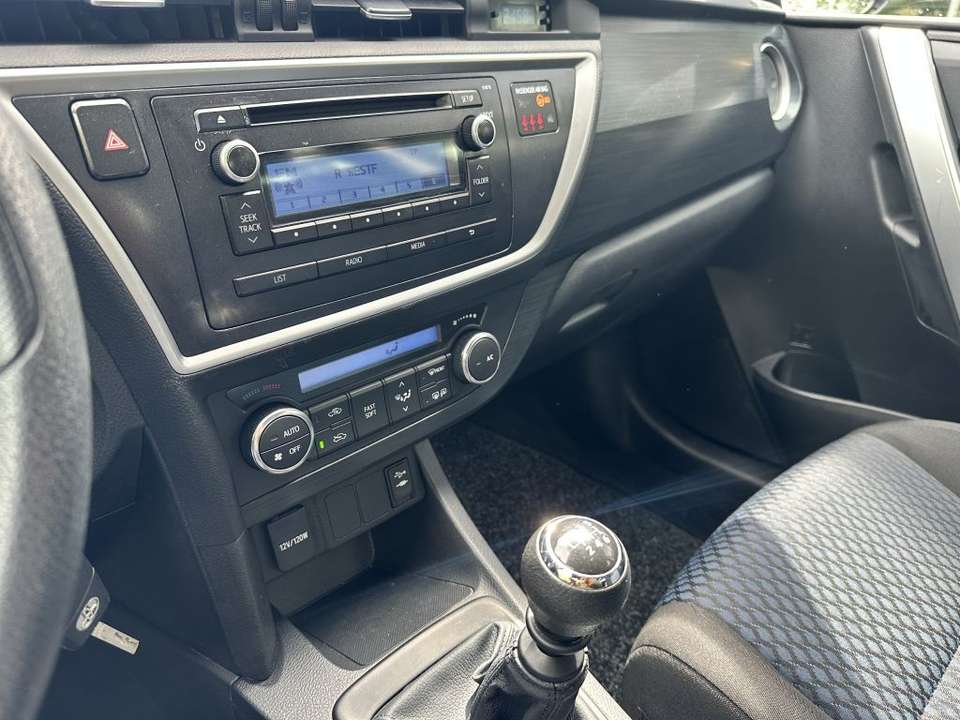 Toyota Auris - Imagem 13