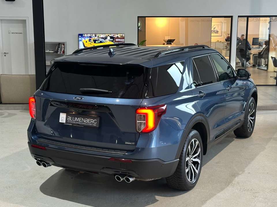 Ford Explorer - Imagem 7