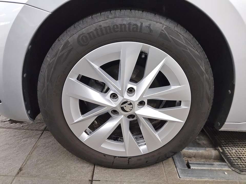 Skoda Octavia - Imagem 11