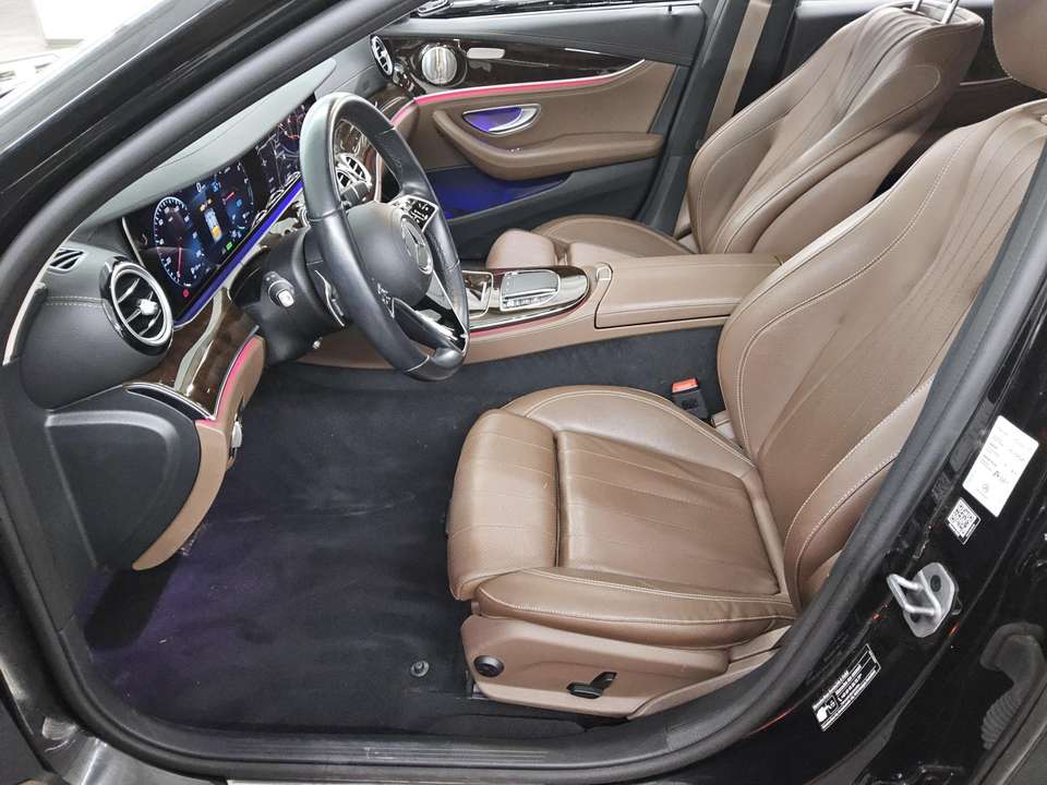 Mercedes-Benz E 300 - Imagem 9