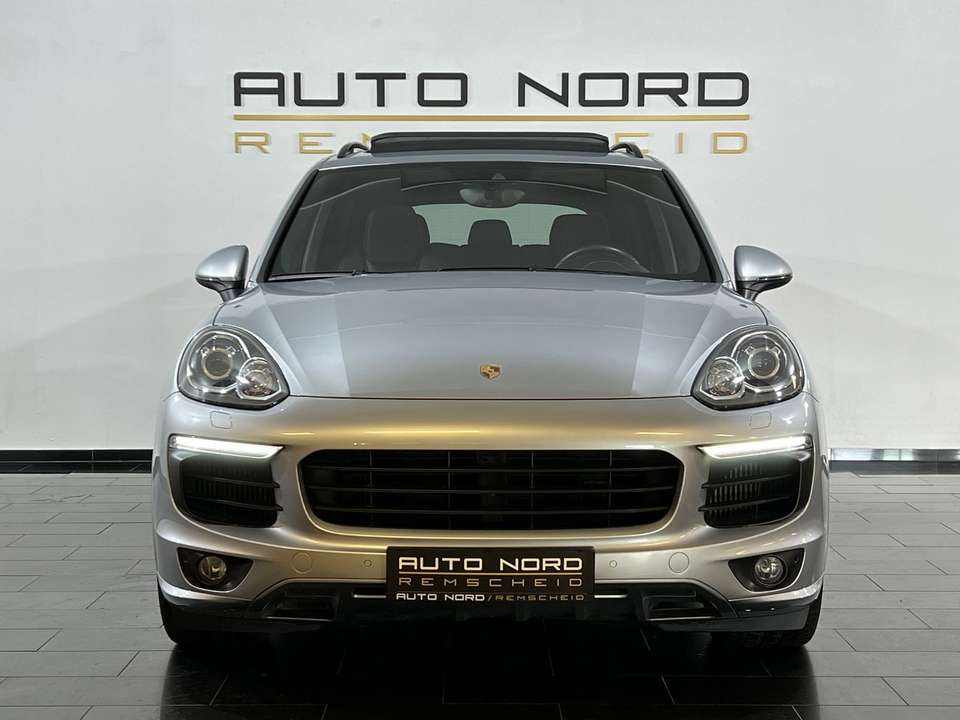 Porsche Cayenne - Imagem 2