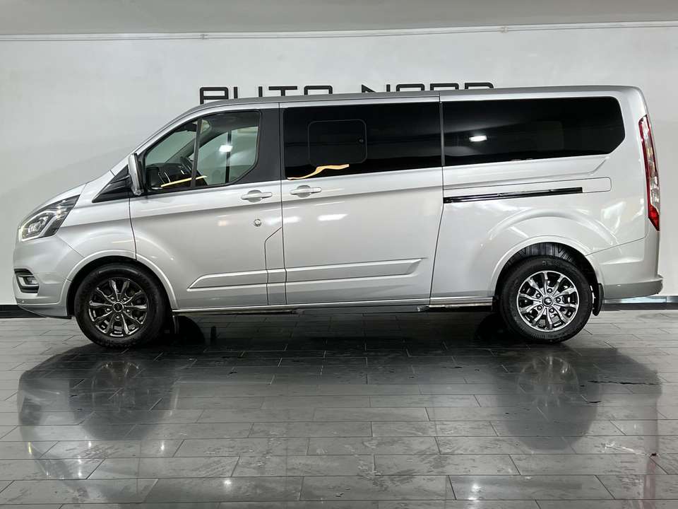 Ford Tourneo Custom - Imagem 9
