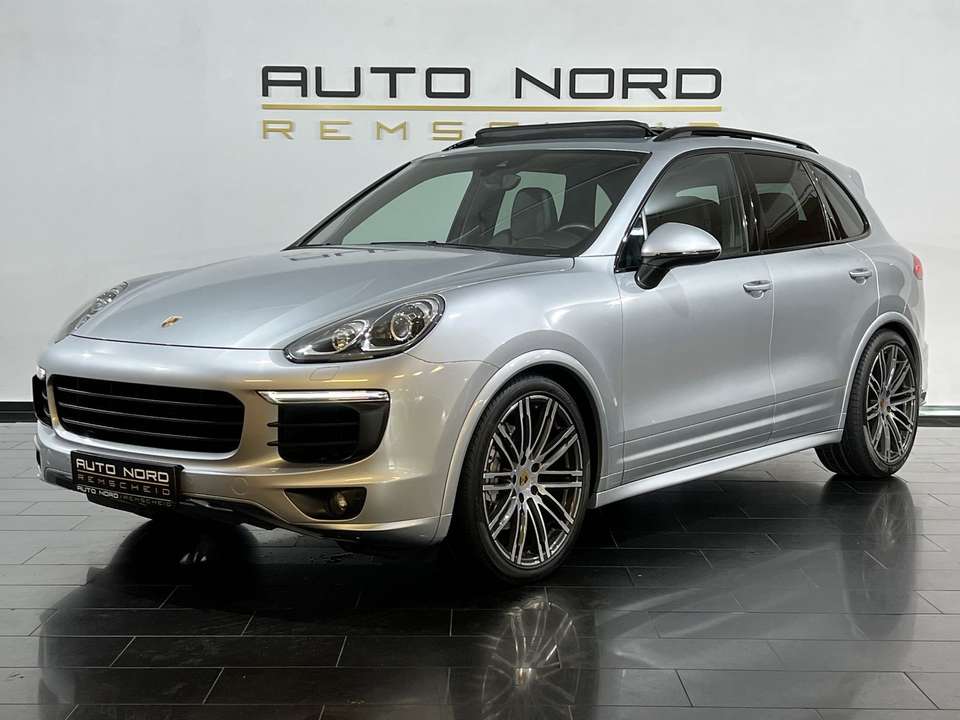 Porsche Cayenne - Imagem 12