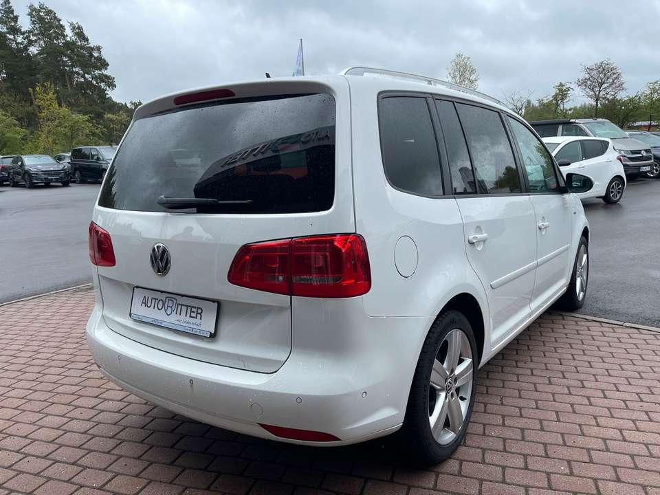 Volkswagen Touran - Imagem 4