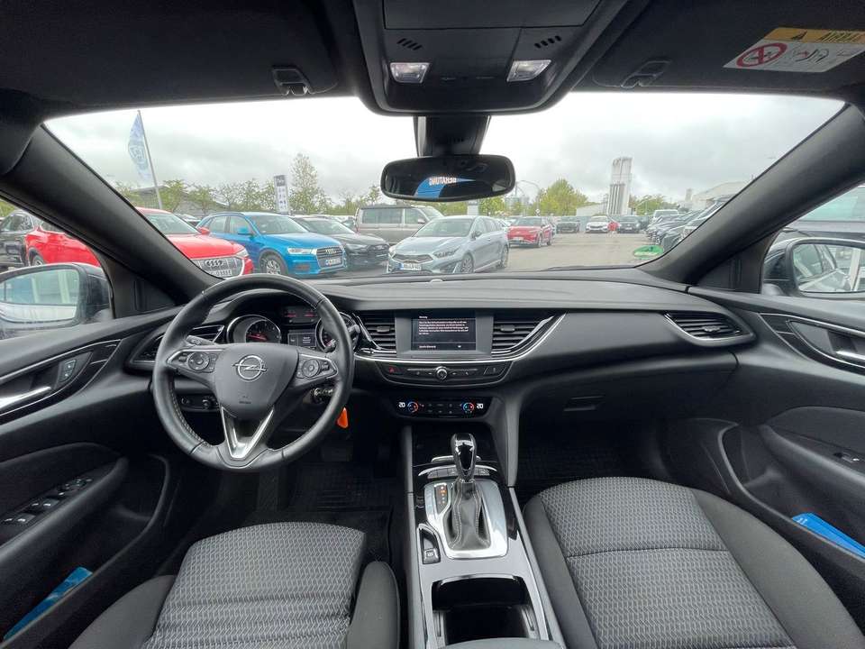 Car picture 9