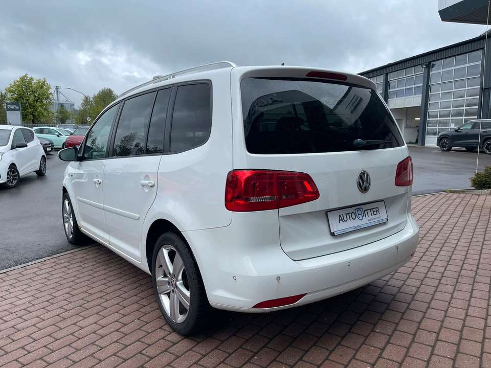 Volkswagen Touran - Imagem 5