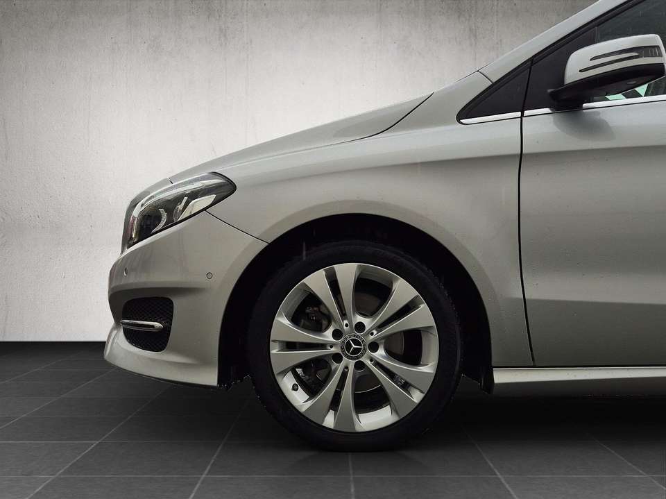 Mercedes-Benz B 200 - Imagem 11