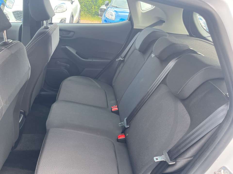Ford Fiesta - Imagem 10
