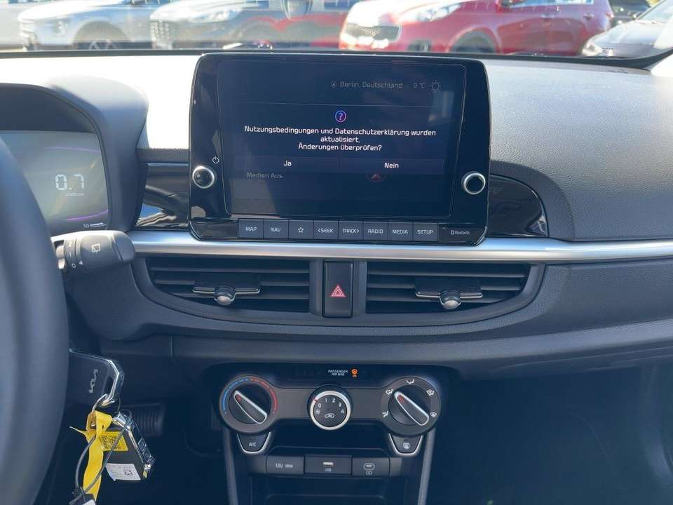 Car picture 12