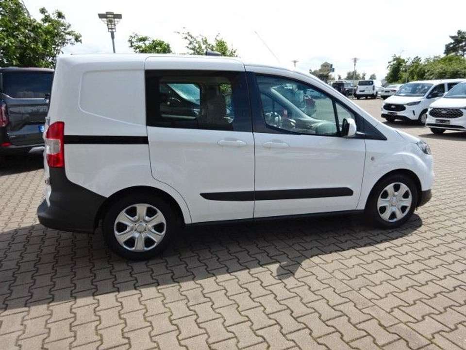 Ford Transit - Imagem 6