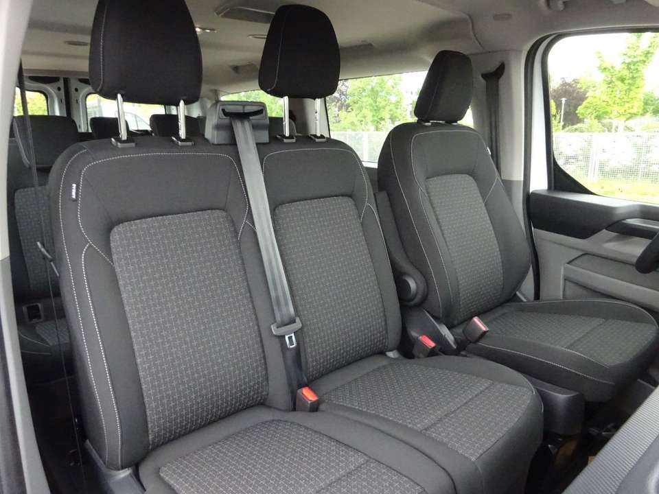 Ford Transit Custom - Imagem 12