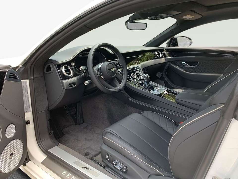 Car picture 12