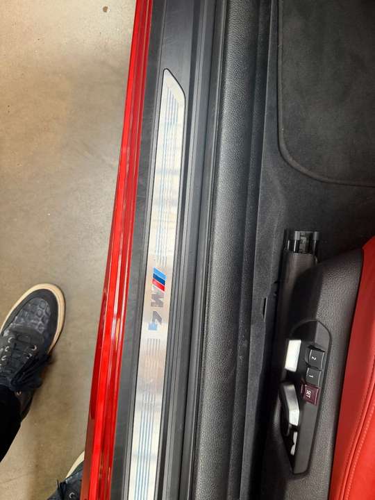 Car picture 18