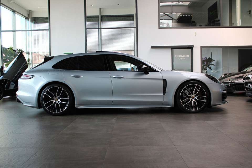 Car picture 11