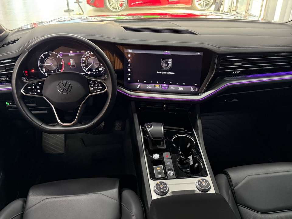 Car picture 11