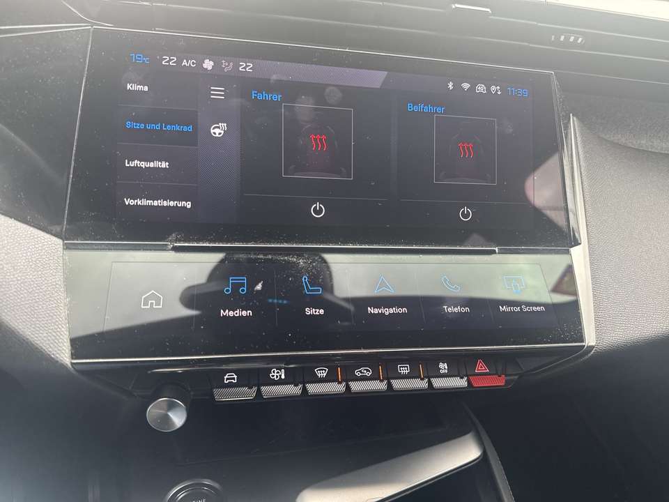Car picture 11