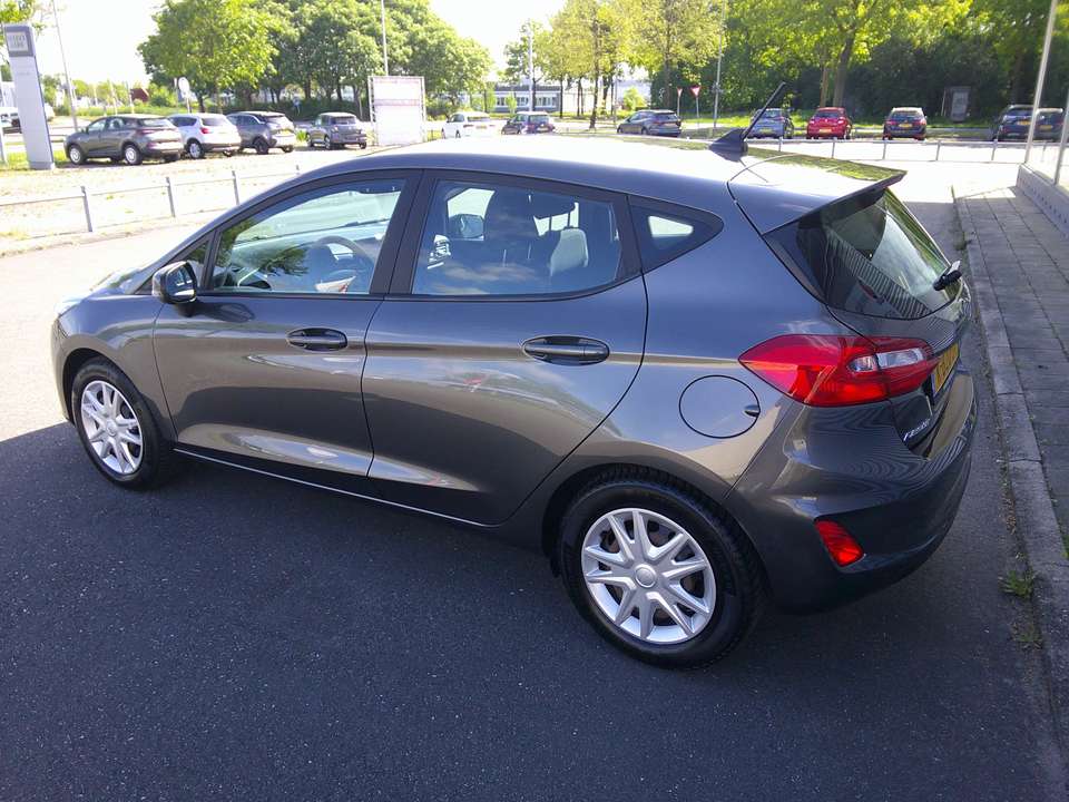 Ford Fiesta - Imagem 5