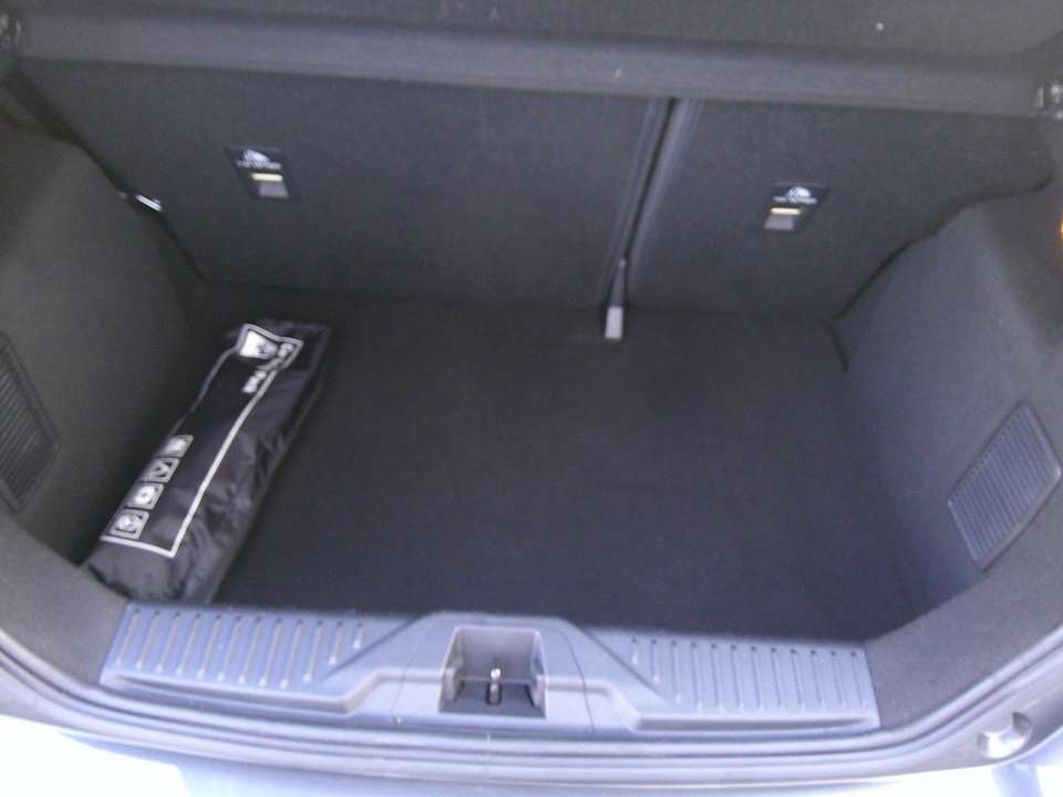 Ford Fiesta - Imagem 10
