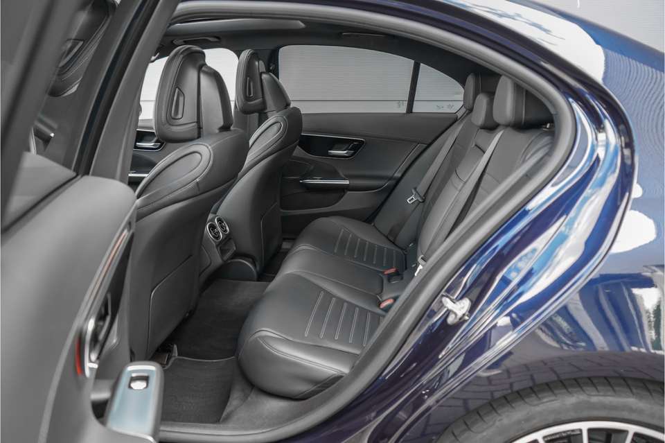 Mercedes-Benz C 200 - Imagem 6