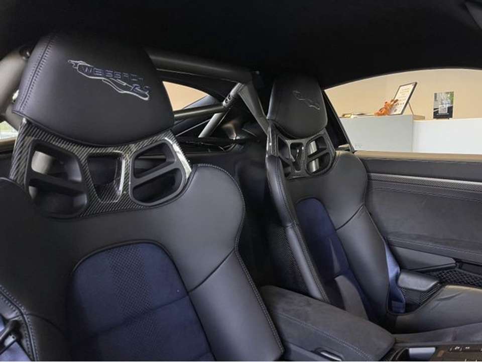 Car picture 5