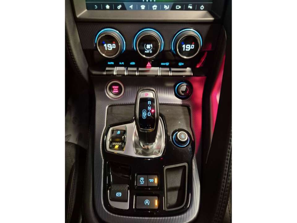 Car picture 9