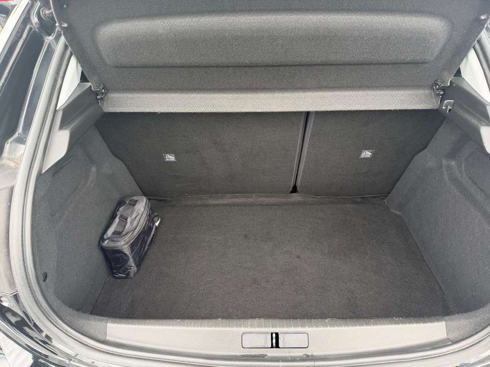 Car picture 9