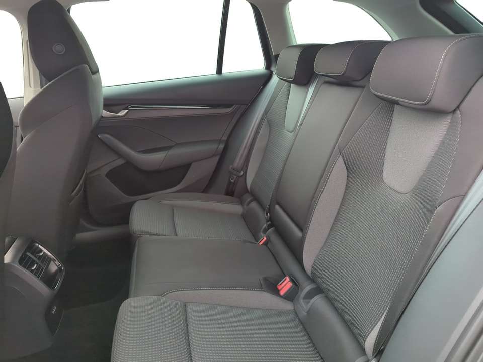 Skoda Octavia - Imagem 9