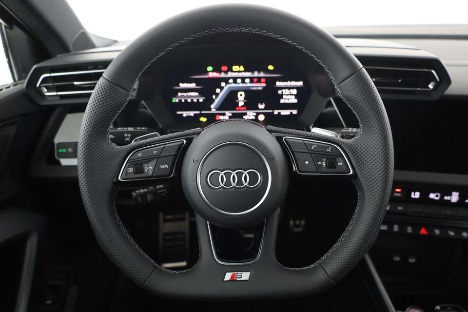 Audi S3 - Imagem 8