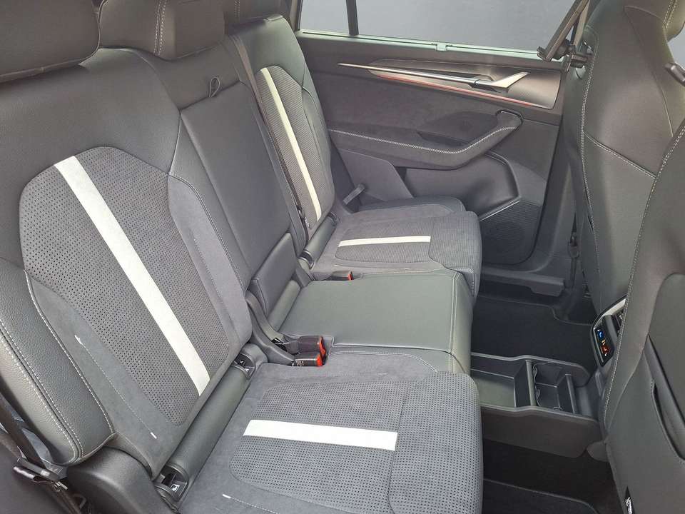 Car picture 7