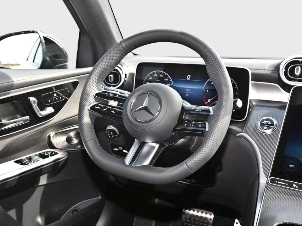 Mercedes-Benz GLC 300 - Imagem 8