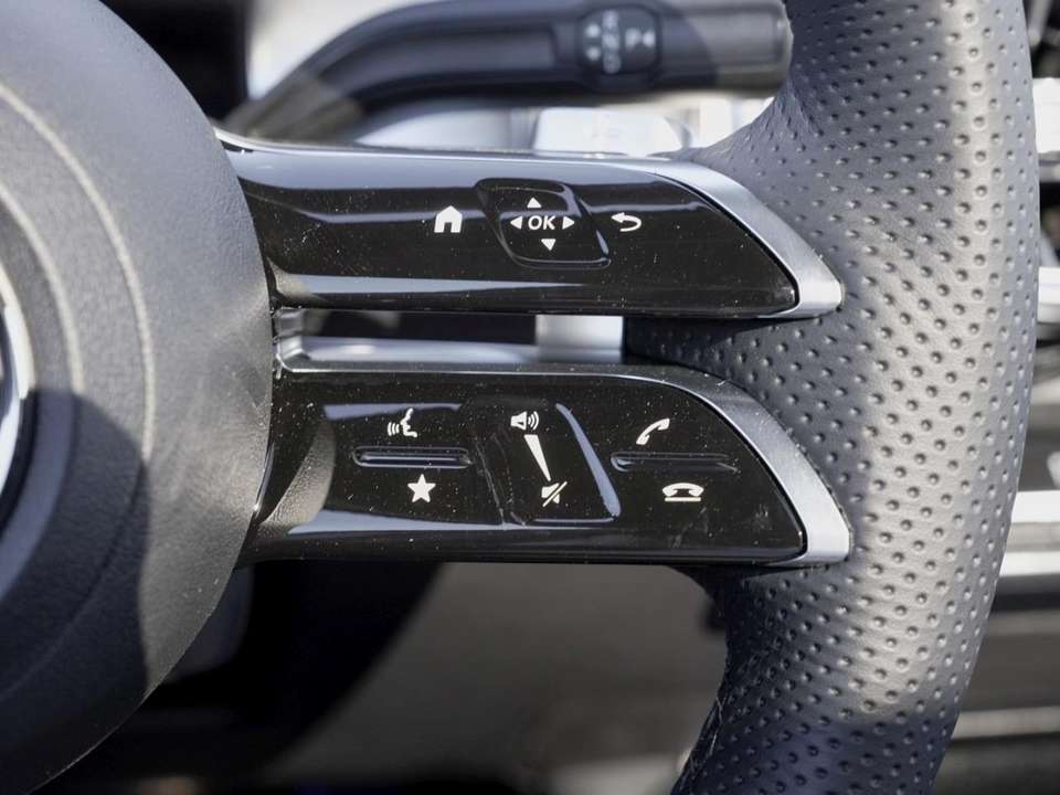 Car picture 11