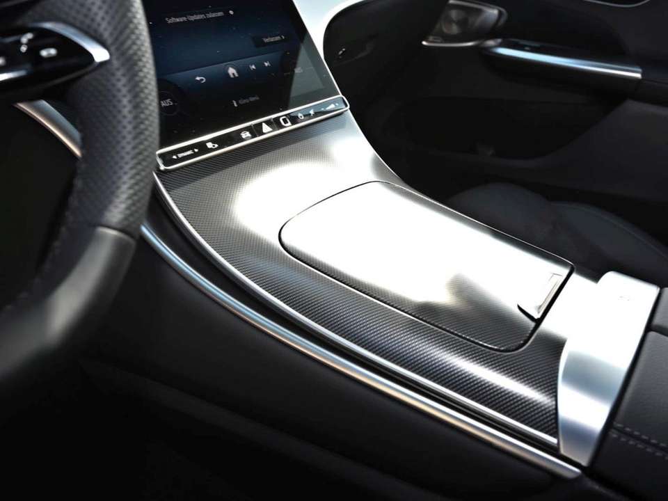 Mercedes-Benz GLC 300 - Imagem 15