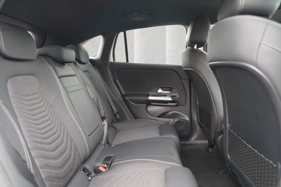 Car picture 10