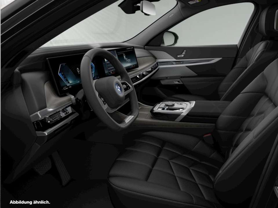 BMW 750 - Imagem 3