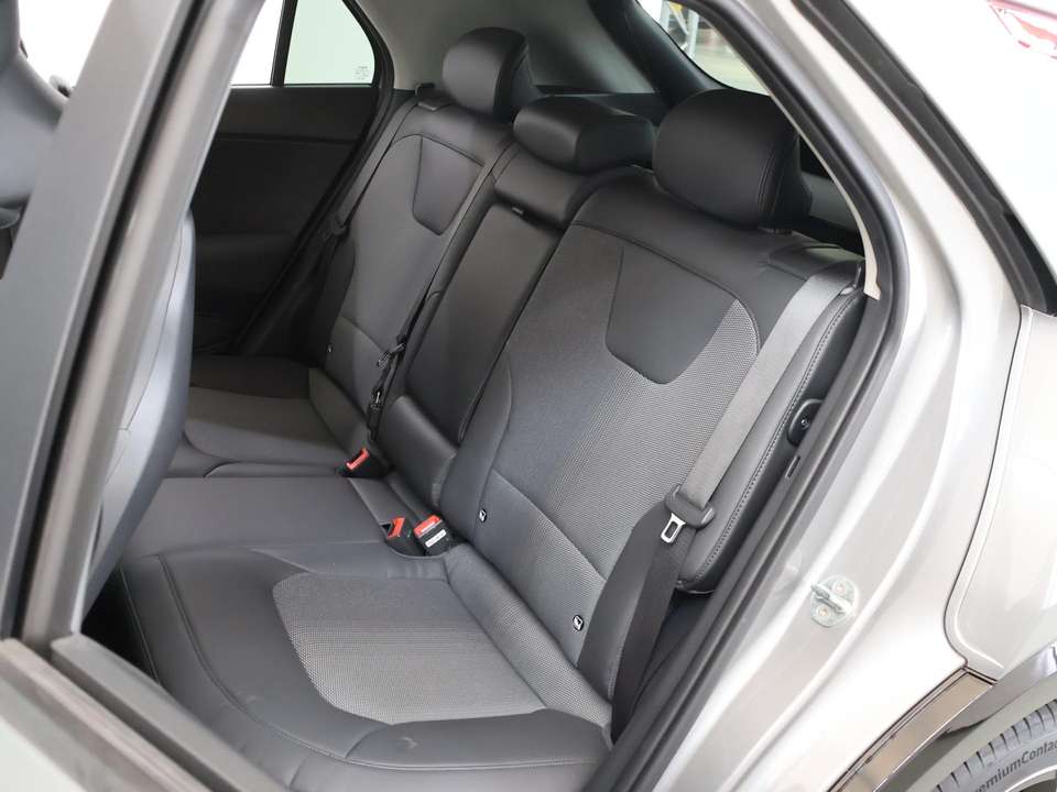 Car picture 11
