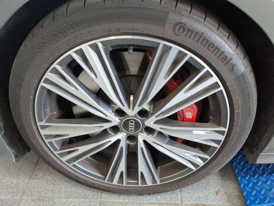 Car picture 8