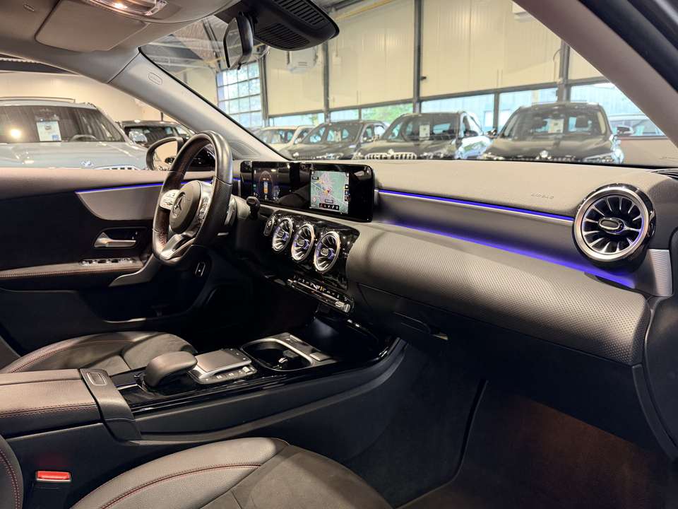 Mercedes-Benz A 250 - Imagem 18