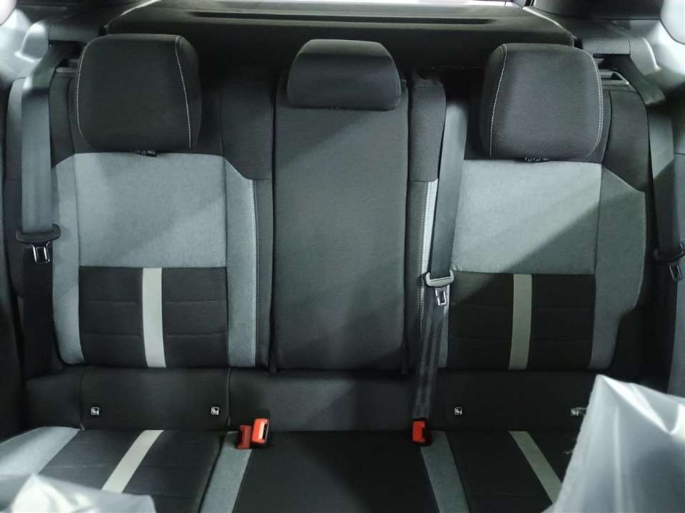 Opel Grandland - Imagem 12