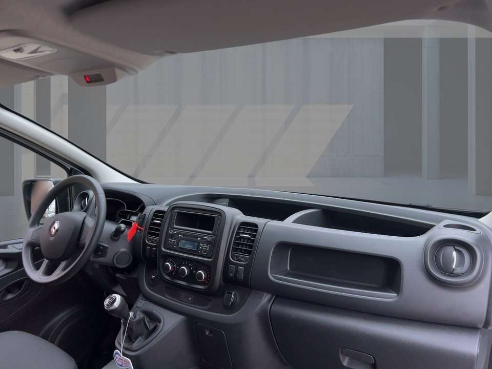 Renault Trafic - Imagem 11