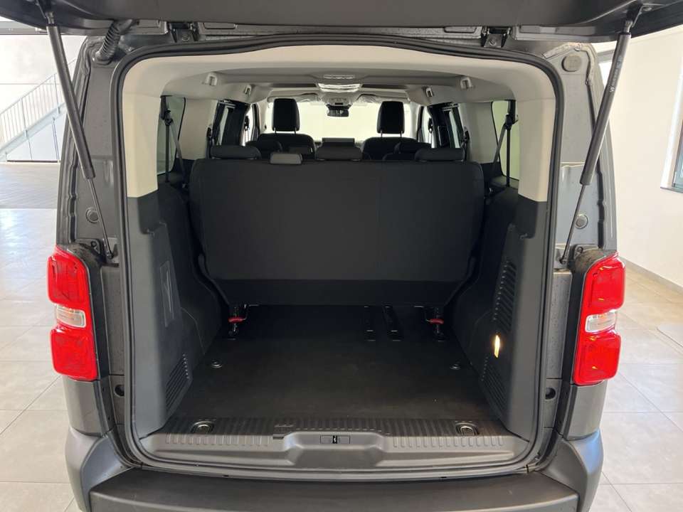 Opel Vivaro - Imagem 6