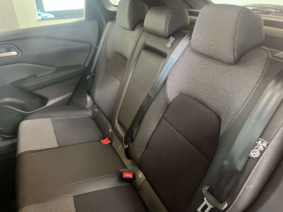 Car picture 11