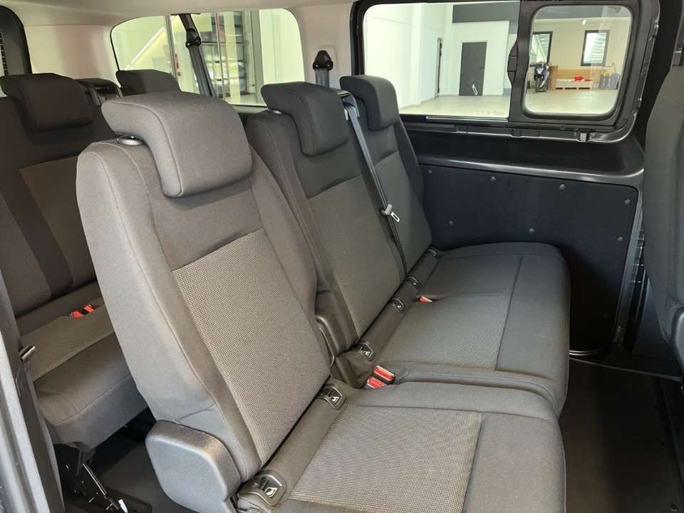 Opel Vivaro - Imagem 9