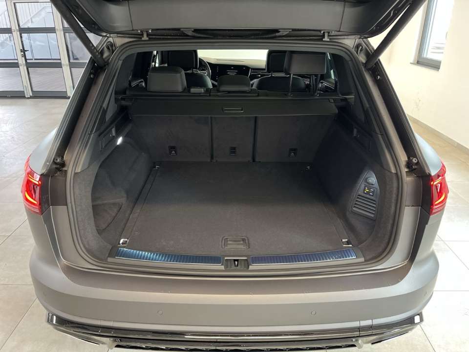 Car picture 6