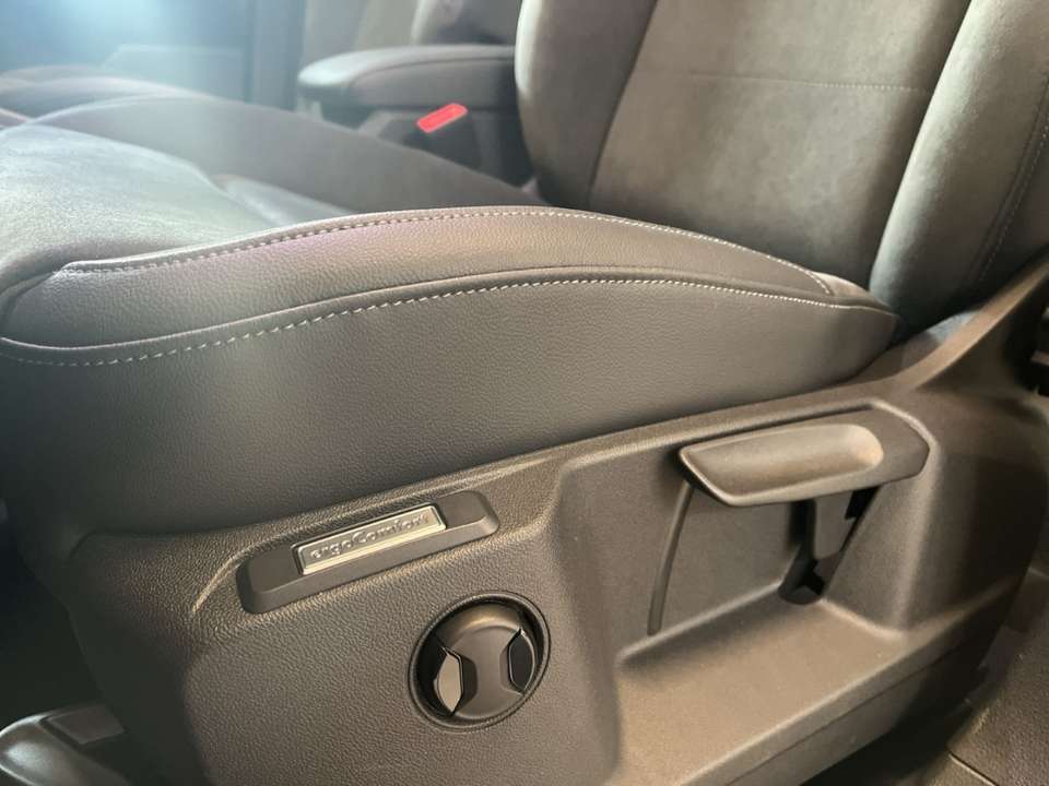 Car picture 11