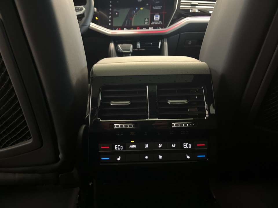 Car picture 14