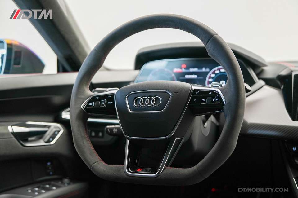 Audi RS e-tron GT - Imagem 4