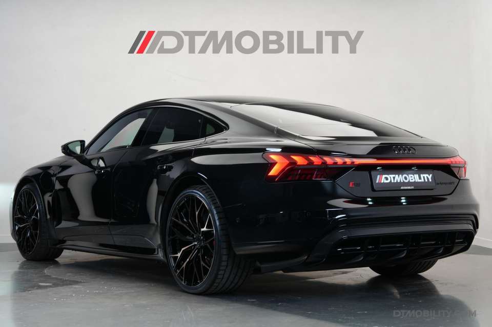 Audi RS e-tron GT - Imagem 7