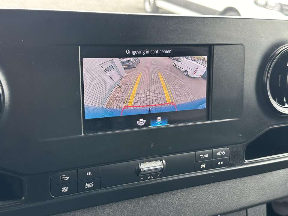 Car picture 10