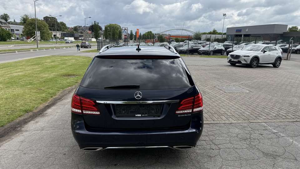 Car picture 9